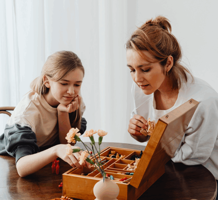 Digitale Fachtagsreihe: Psychologischer Notfallkoffer für den pädagogischen Alltag